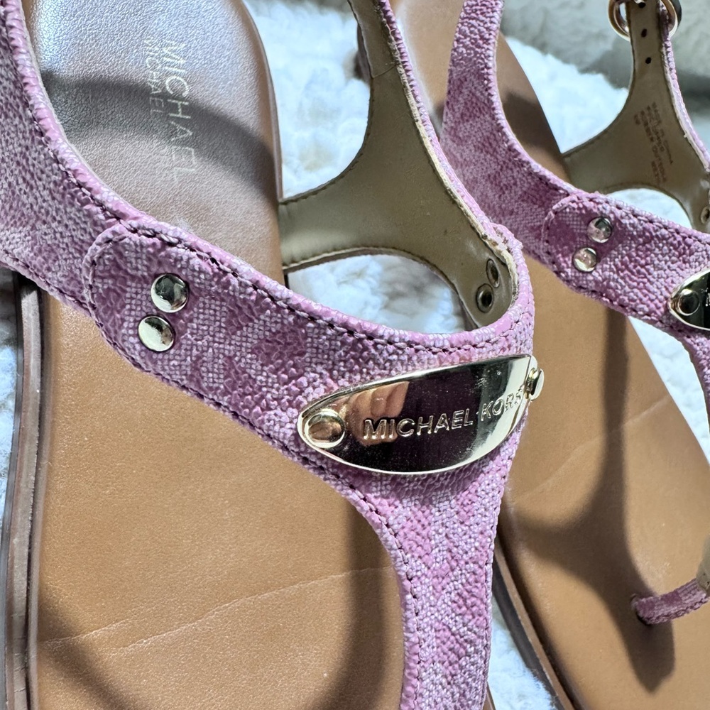 Michael Kors woman’s sandals 🩴 - Picture 4 of 11